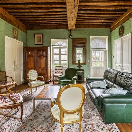 Confortable Avec Piscine Privee A Lucenay-les-Aix