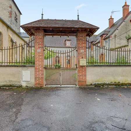 Confortable Avec Piscine Privee A