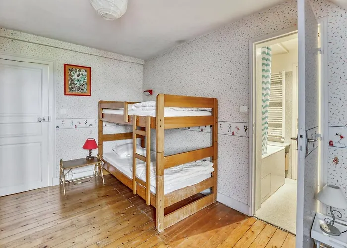 Confortable Avec Piscine Privee A