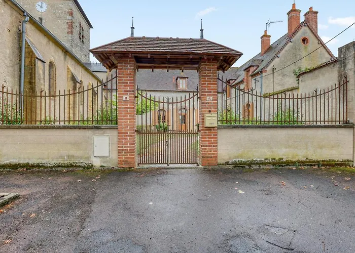 Confortable Avec Piscine Privee A